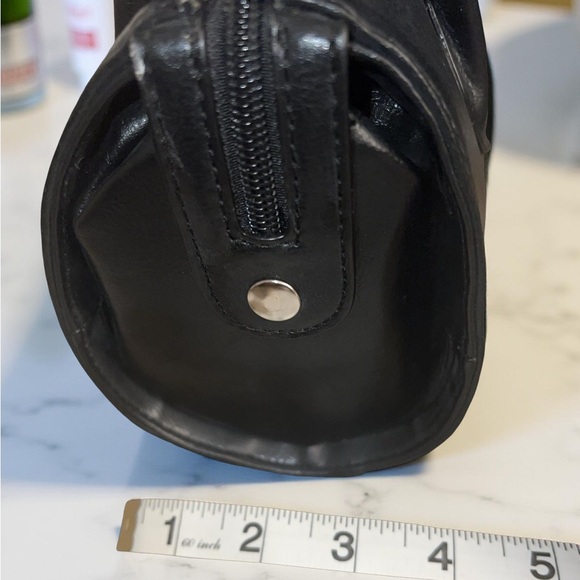 SOLD Desert Cart Black Barrel Bag - Picture 3 of 3